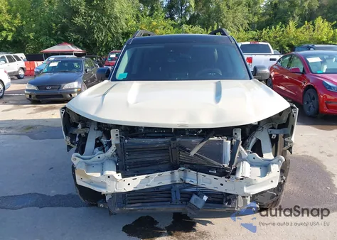 2024 Ford Bronco Sport Outer Banks z USA, uszkodzony, nr VIN 3FMCR9C67RRE23352